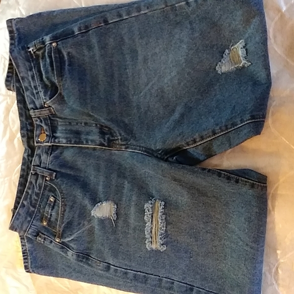 SHEIN Distressed denim jeans - Picture 3 of 4